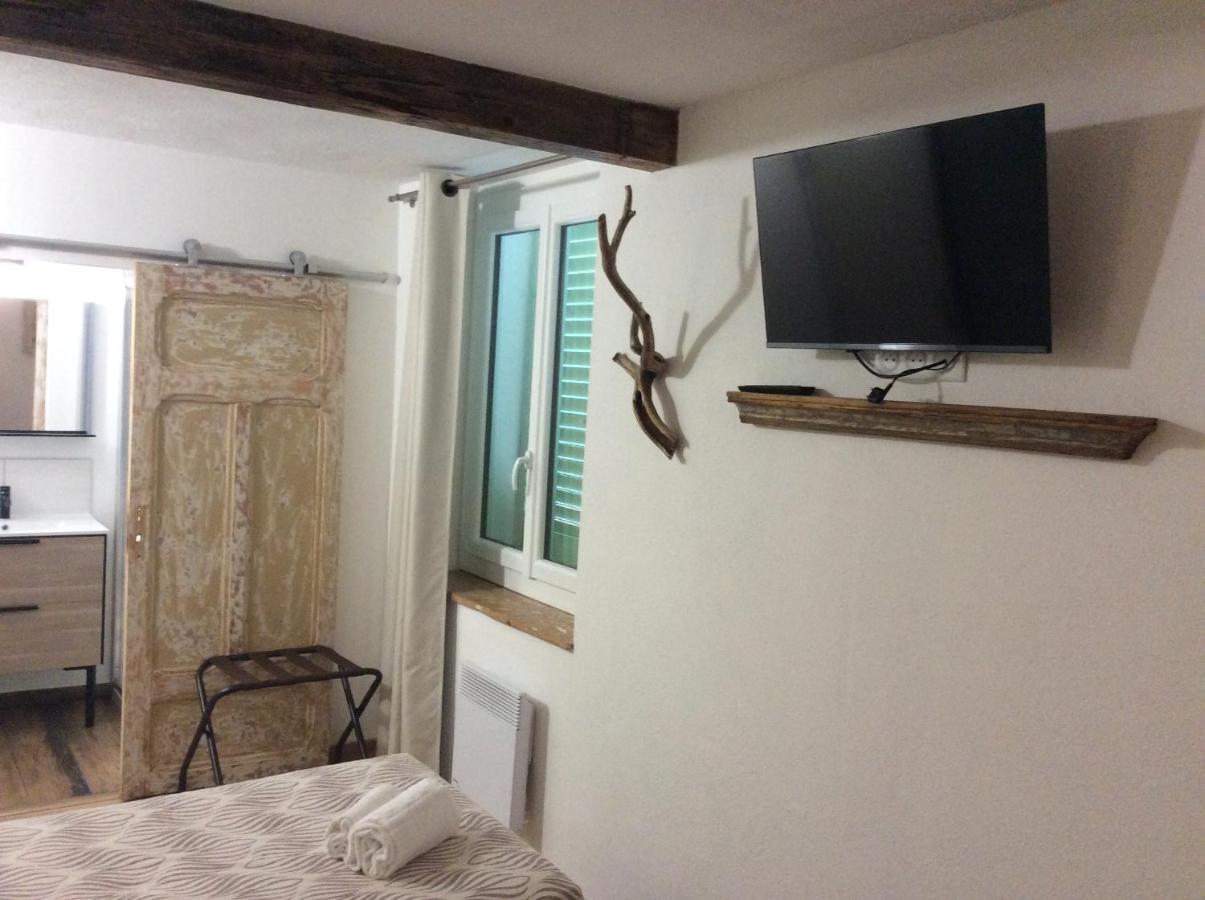 Hotel Restaurant De La Poste Aullene Екстер'єр фото
