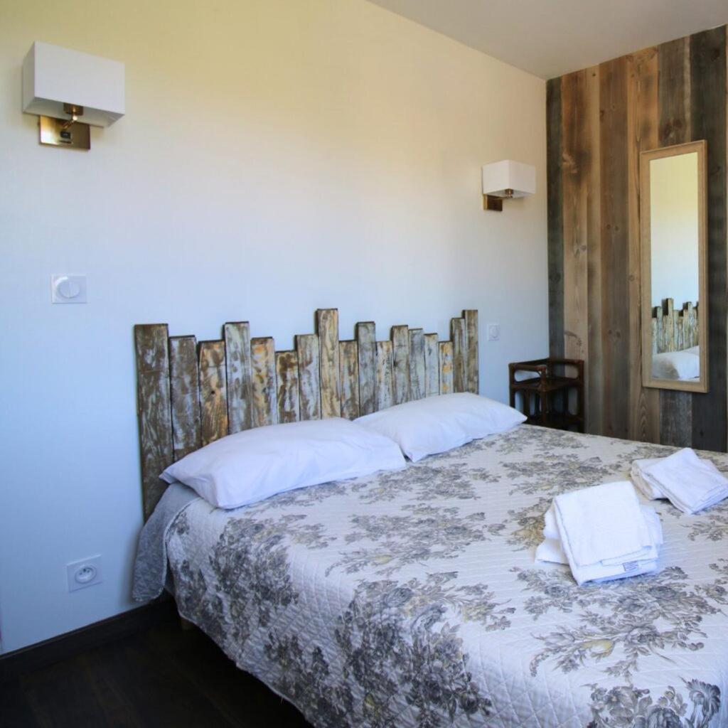 Hotel Restaurant De La Poste Aullene Екстер'єр фото