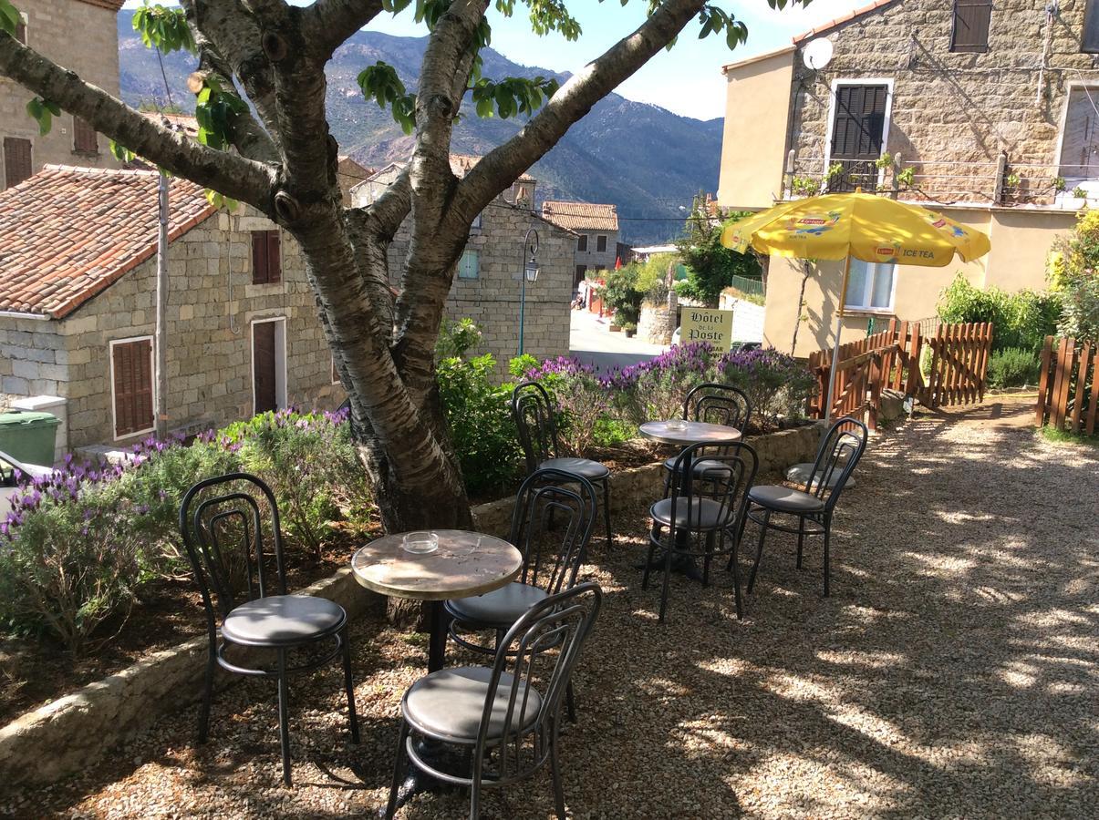 Hotel Restaurant De La Poste Aullene Екстер'єр фото